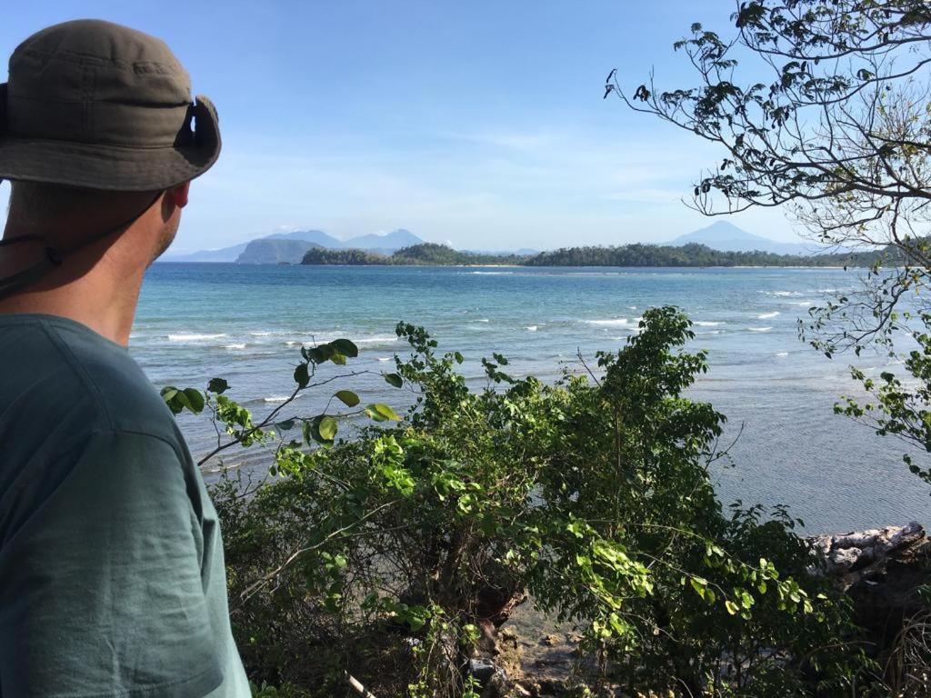 Nomad Divers Bangka Likupang Bagian luar foto
