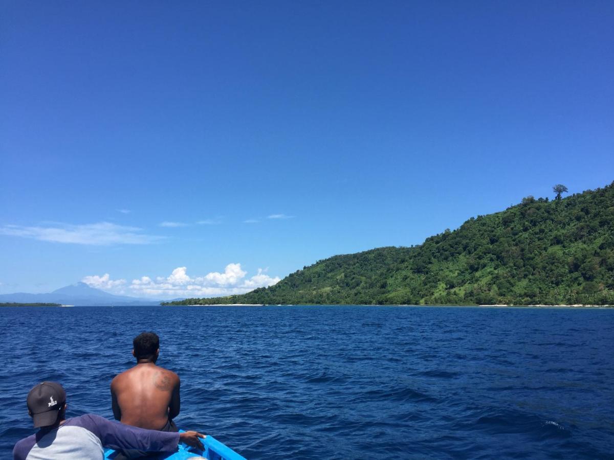 Nomad Divers Bangka Likupang Bagian luar foto