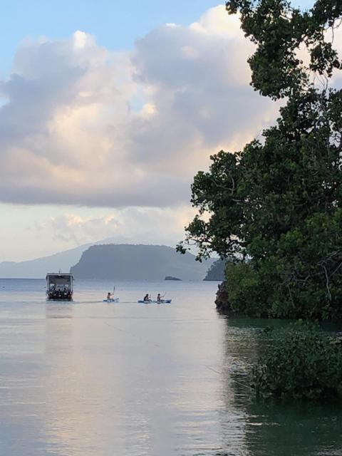 Nomad Divers Bangka Likupang Bagian luar foto